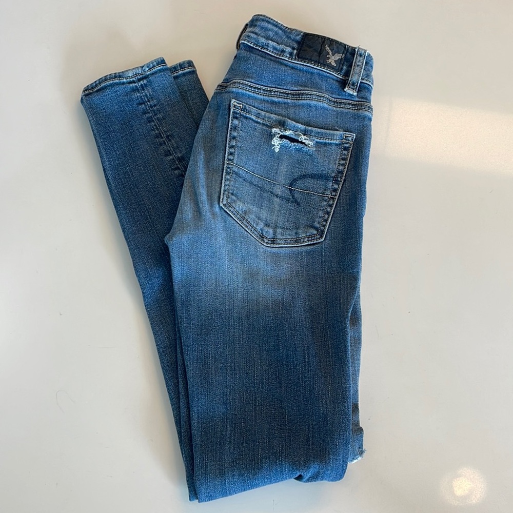 American Eagle Medium Washed Jeans